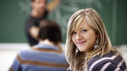 Vorbereitung auf die Feststellungsprüfung • Auch online • Kursort München-Zentrum